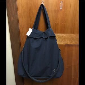 Lululemon On My Level Bag